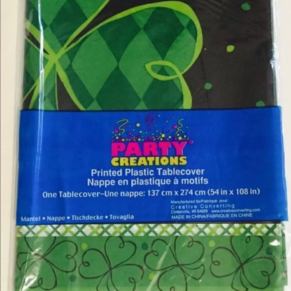 St Patrick’s Day Shamrock Plastic Tablecloth 54x108 Party Creations Clover